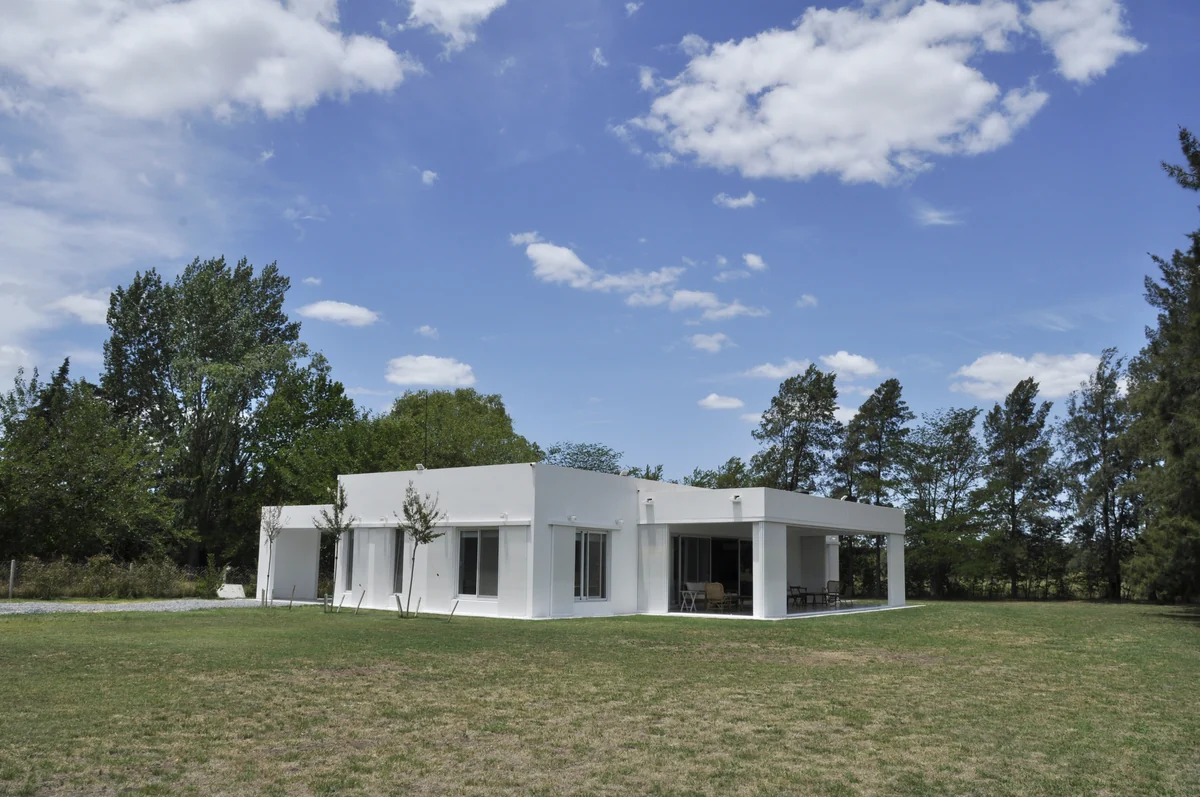 Casa de 138 m² en Comarca, Exaltación de la Cruz — Verellen Hnos.